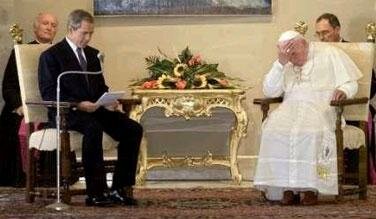 funny picture of George Bush and the Pope